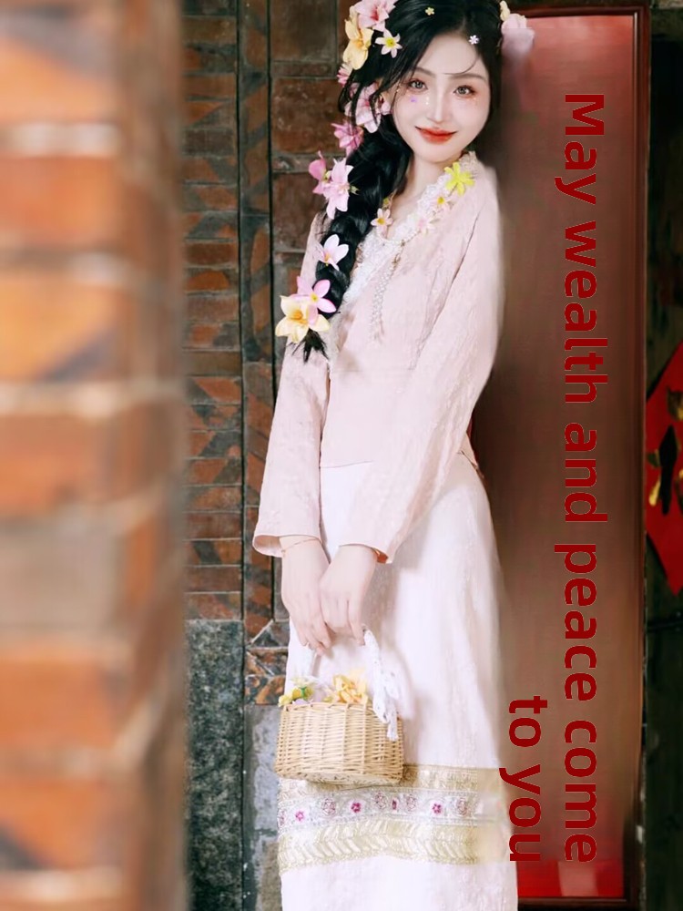 Ethnic Clothing & Online Fashion Store Khaadi Uk - New Style Ethnic Minority Women's Clothing