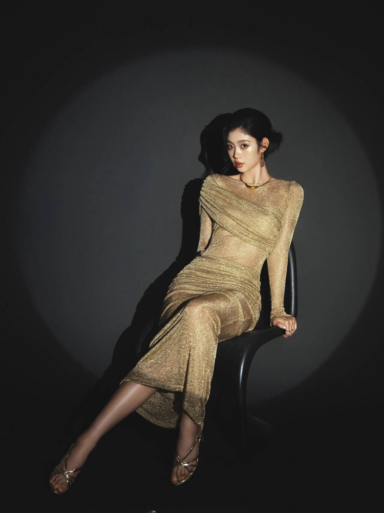 Personal Portrait Image Photo  - Ethnic Fashion Magazine review and price